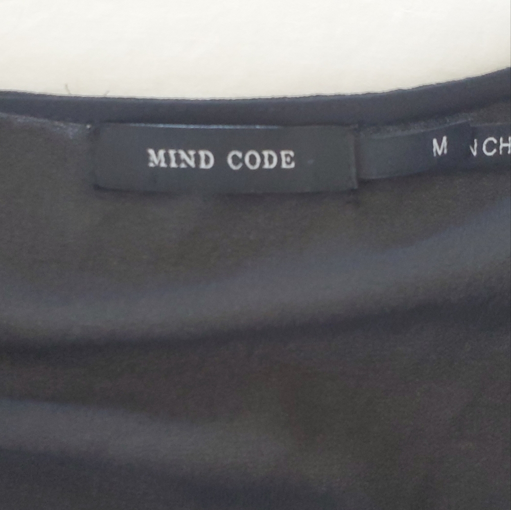 Mind Code | Black Dress - Picture 8 of 10